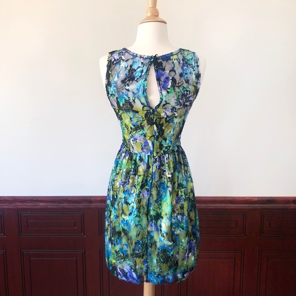 Wallflower • Jenna Ushkowitz Collection Lace Dress - Picture 4 of 8